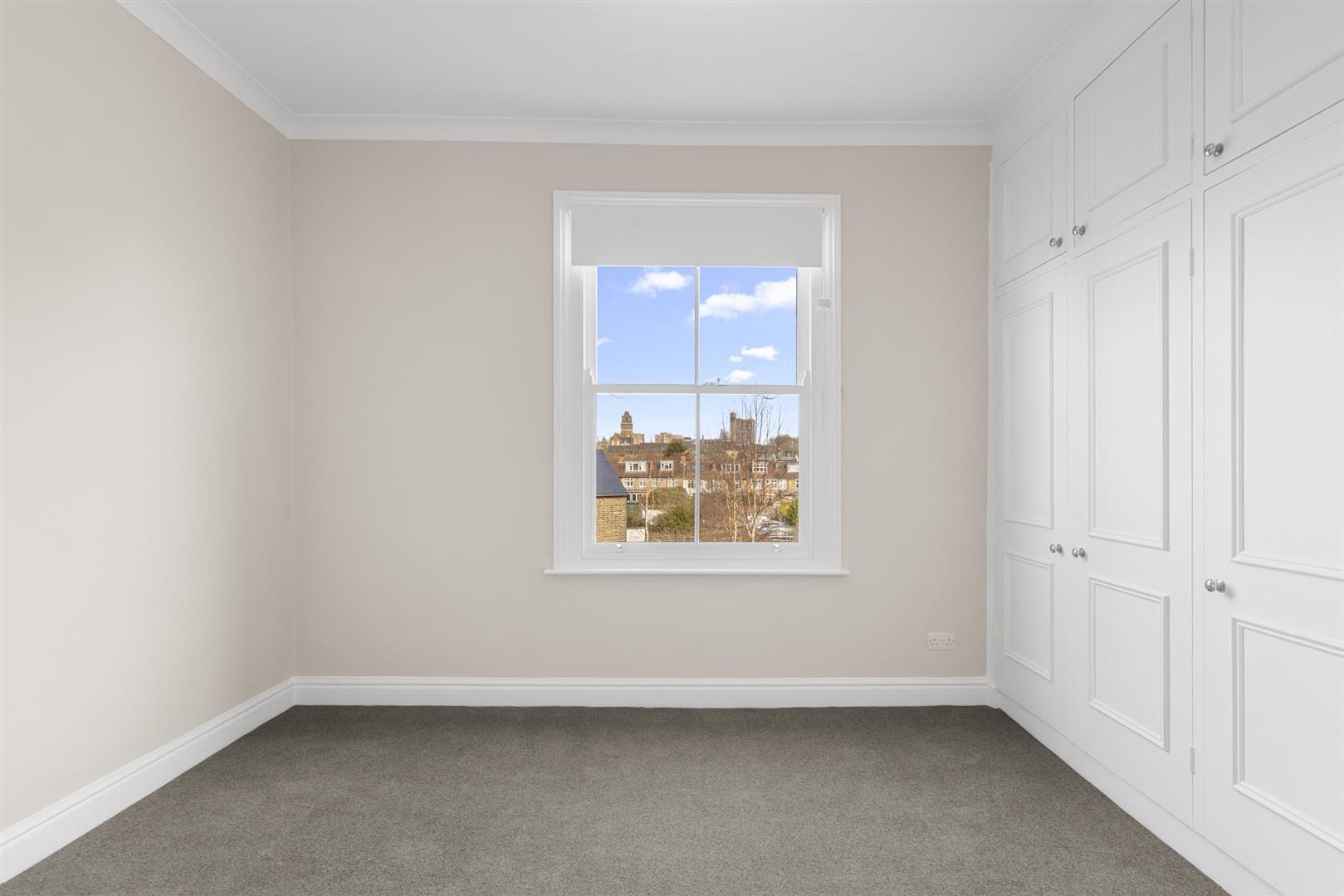 Property Image 3af838ec-5e8e-488f-918f-9670ff57ba29