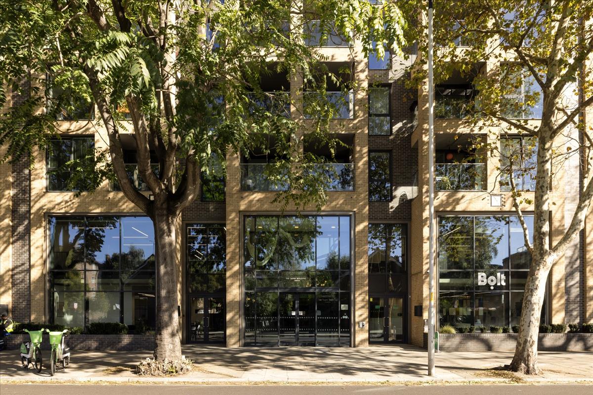 Property Image 3afce2ba-dead-43c2-b0c7-2ea3f23997ba