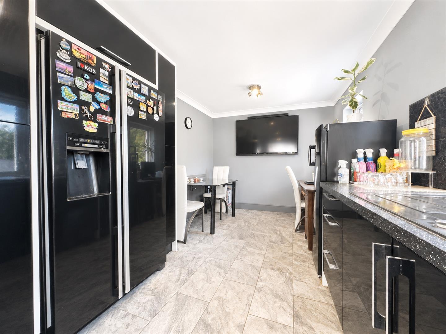 Property Image 3b22530d-c549-4aa1-8636-8d9791337371