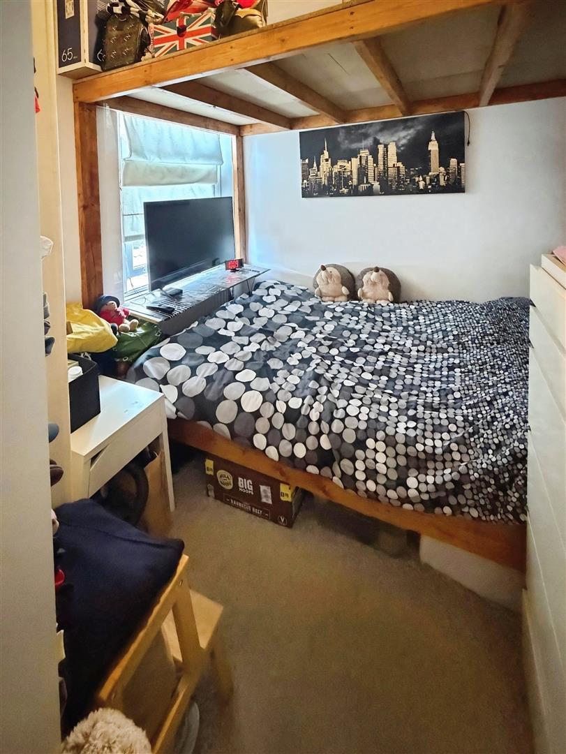 Property Image 3b33e136-3d67-4211-bf09-f6fc12c8d41d