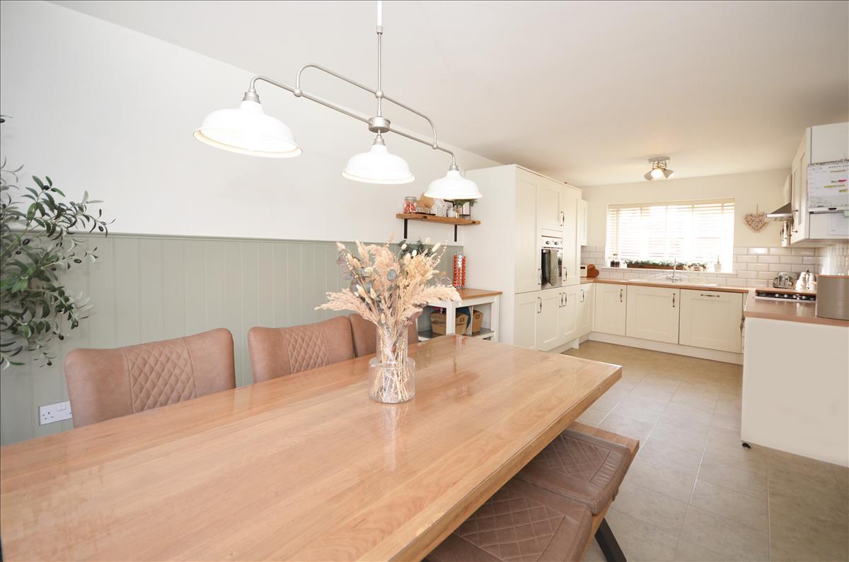 Property Image 3b4e39d8-09c7-40bc-9b5c-4af54db4f798