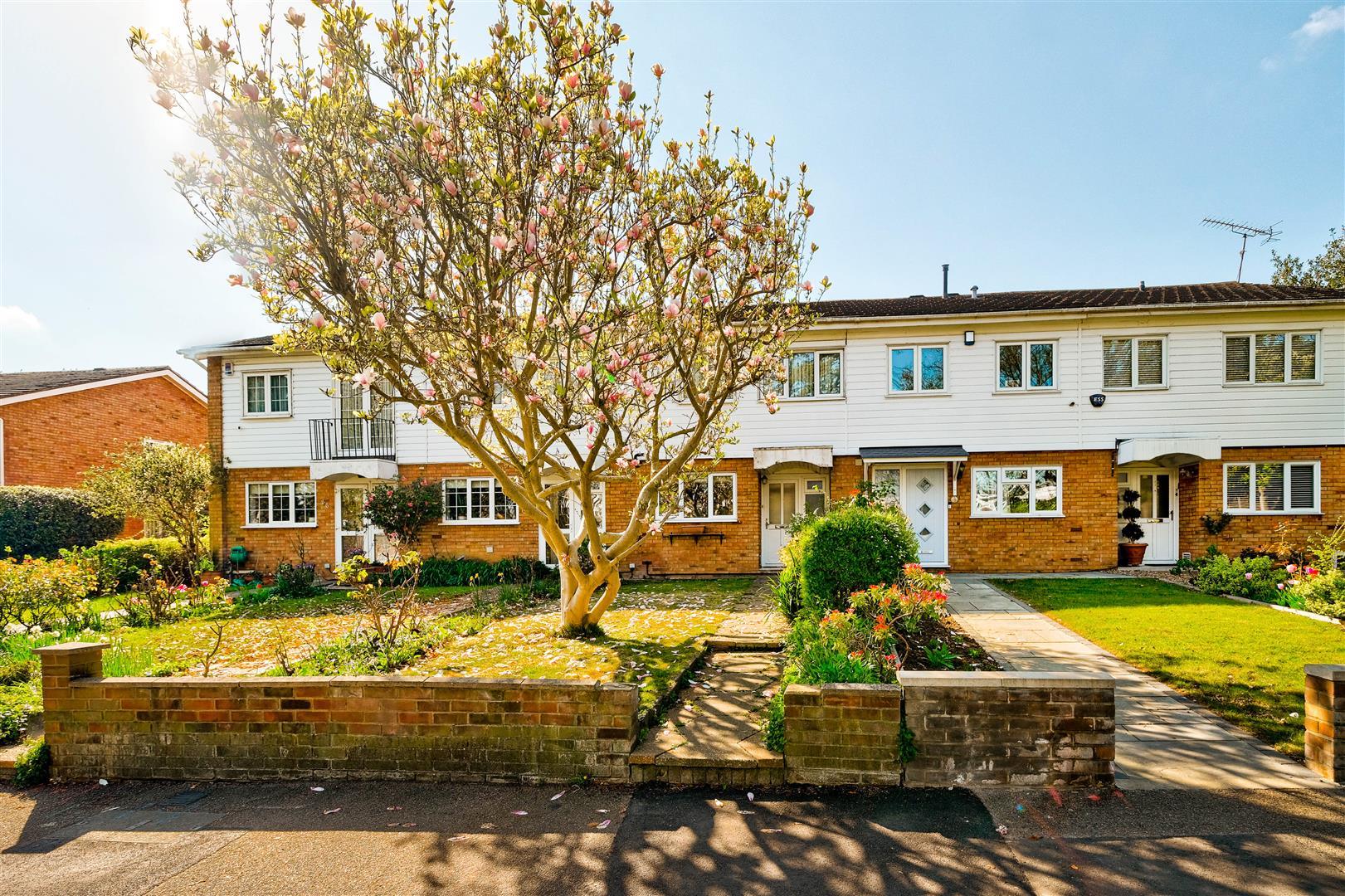 Property Image 3b5a9d6a-e2a6-4a21-b2e1-b1a6c3d206cf