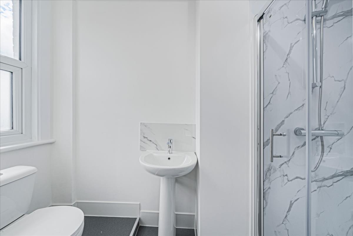Property Image 3b66f93d-b42e-4f16-a206-7b7b0b80c9dd