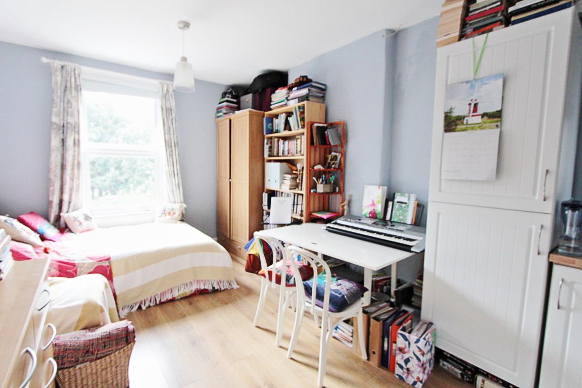 Property Image 3b68834b-aa92-4925-b004-9f665c3d8a85