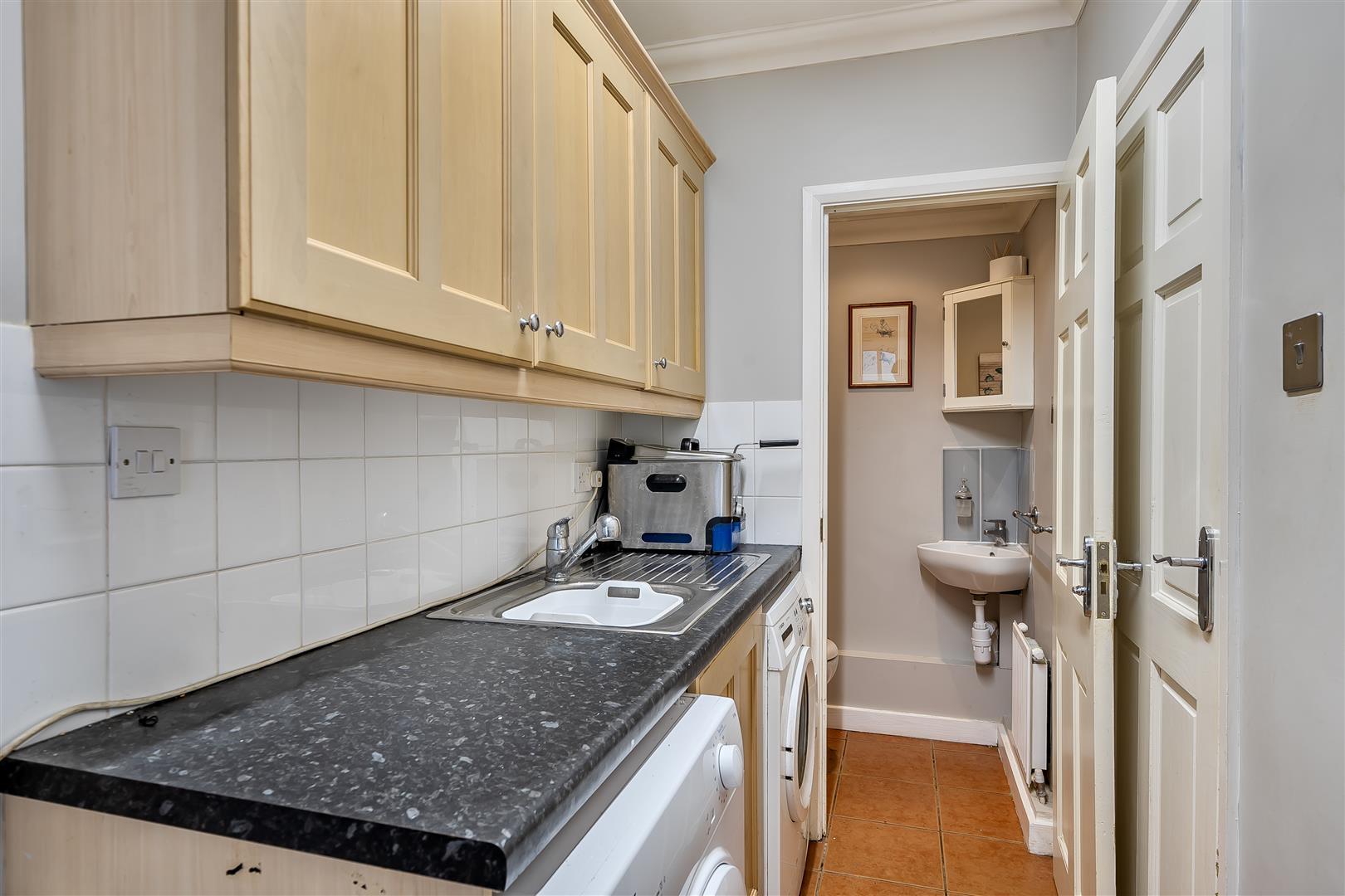 Property Image 3b7d0dd2-2abd-4fe7-a94c-336e83197e9e