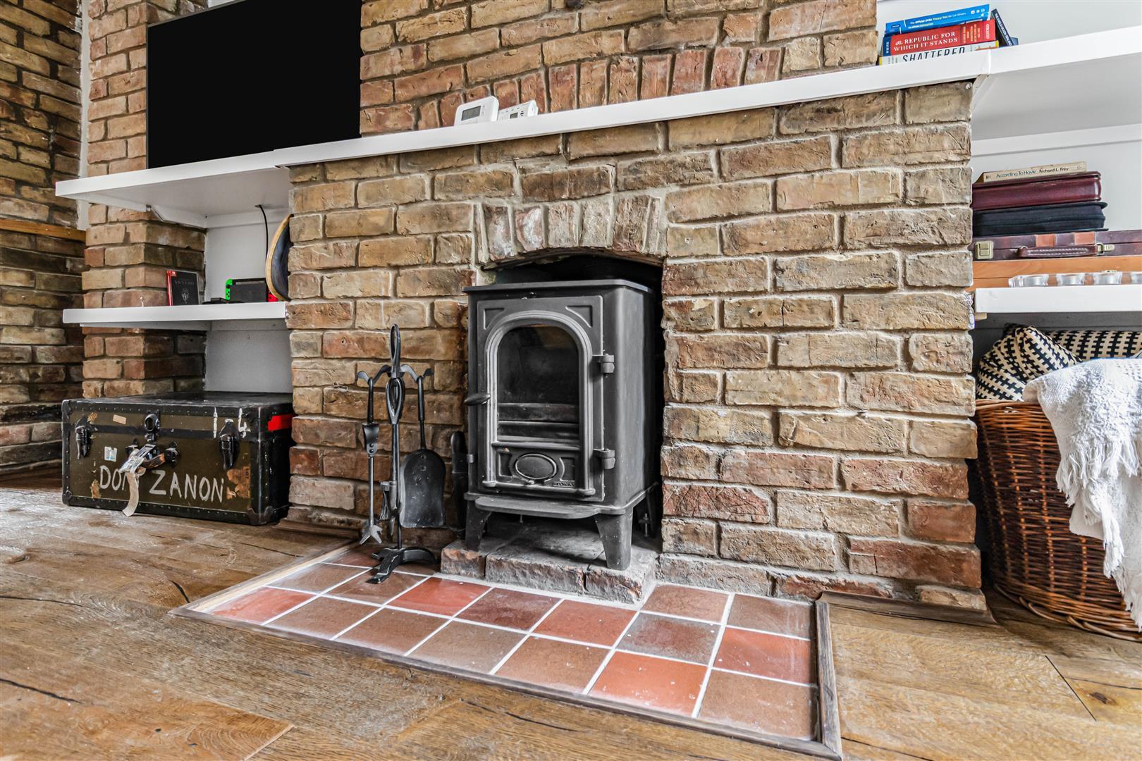Property Image 3b7ff636-e95a-49ca-8475-25a64dec9872