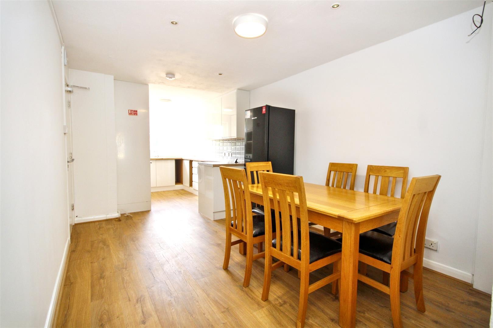 Property Image 3b8478b6-ddad-4344-9fed-03eb850728f4
