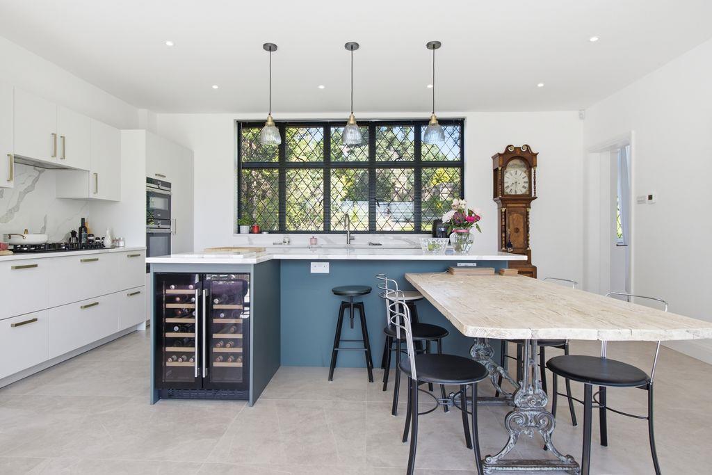 Property Image 3b8937cc-c522-4080-8136-00278a73268e