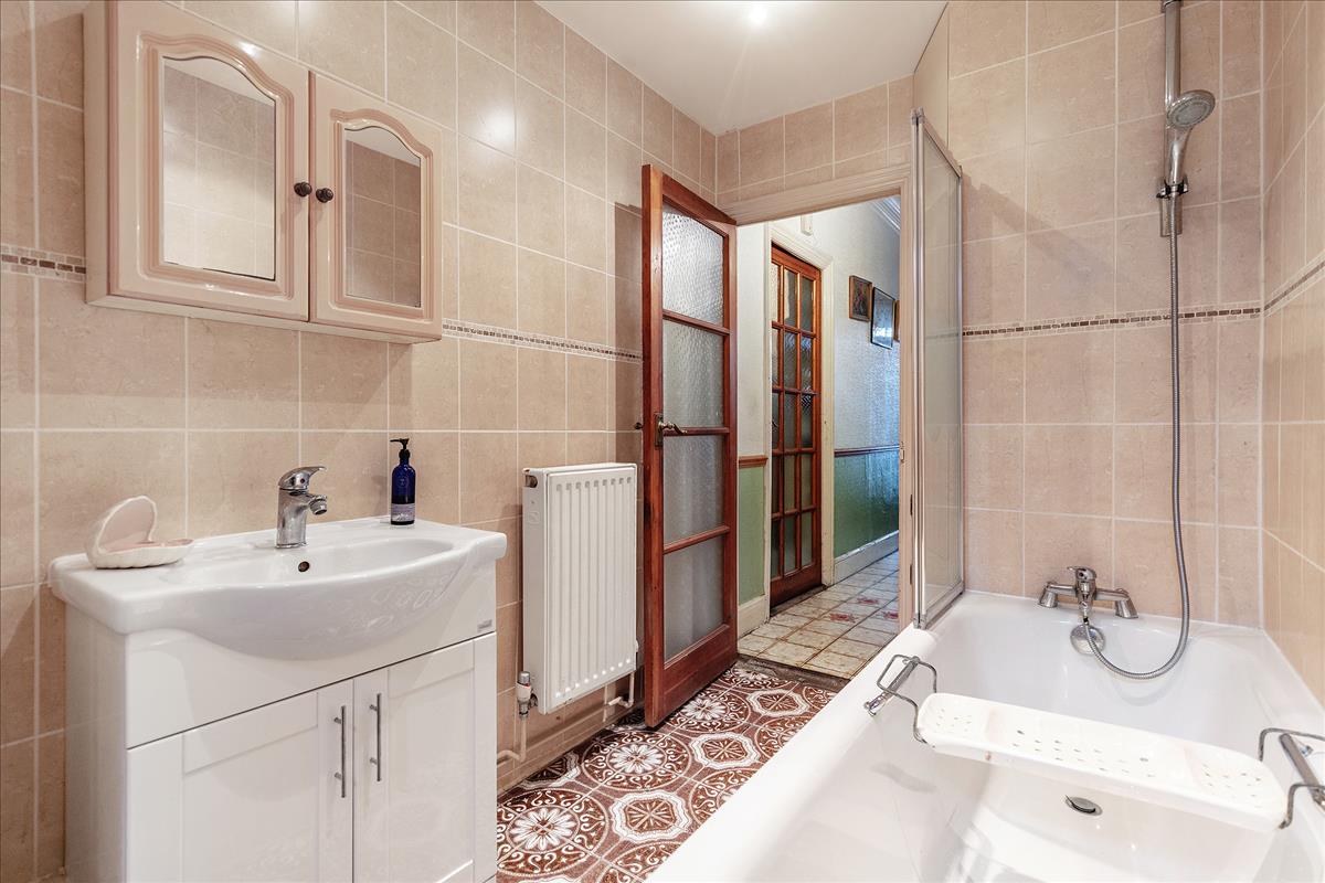 Property Image 3b8b4cc3-2600-45c1-8a9d-a216b86fc5f5