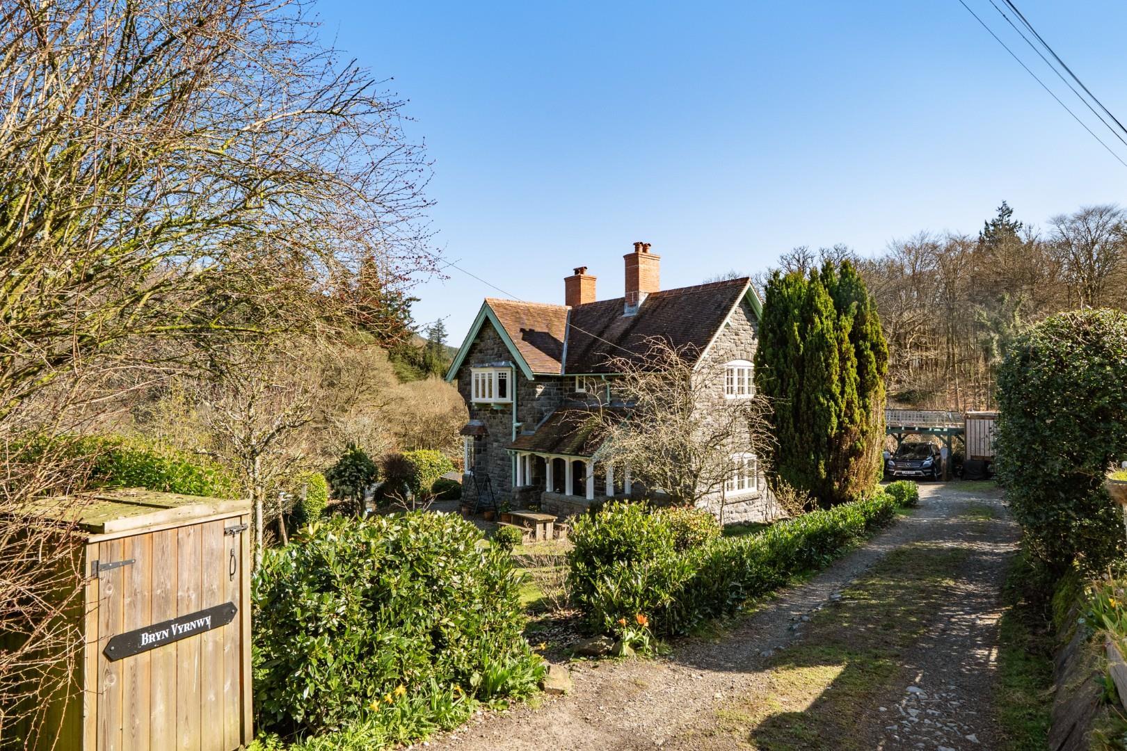 Property Image 3b8e2703-aa8b-4fd0-a241-786d50124e67