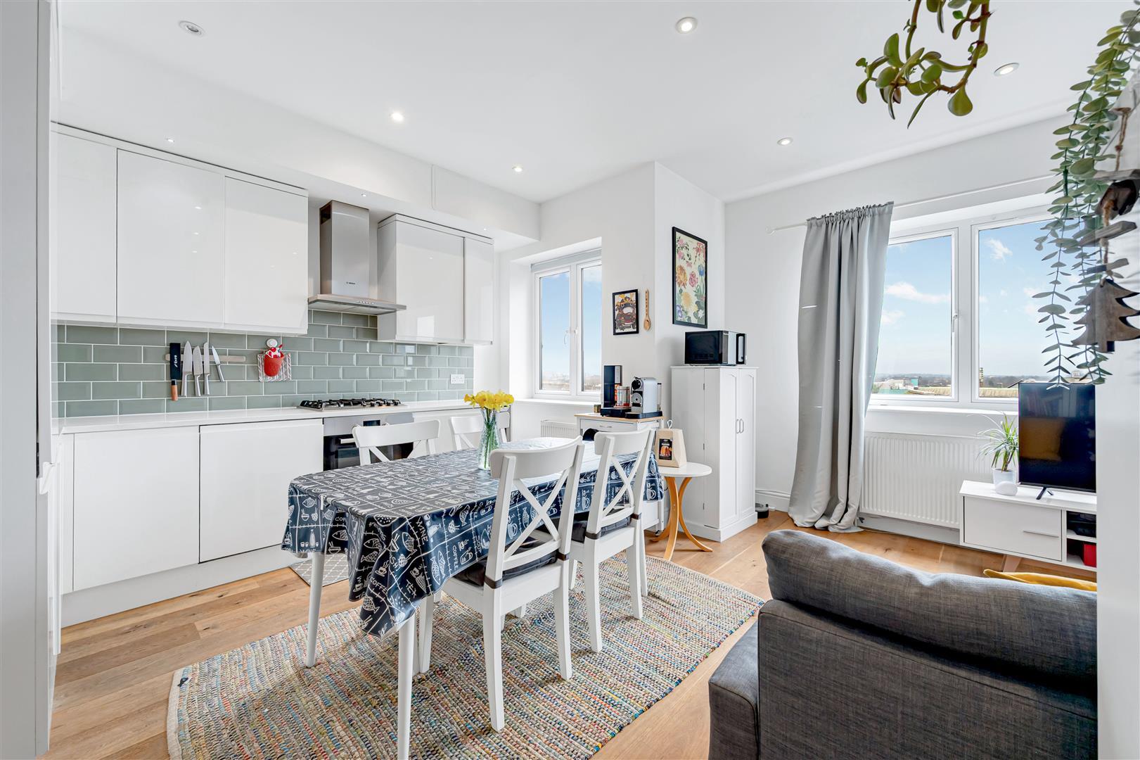 Property Image 3b9964d7-706b-439c-a9ef-64ec2b3f377e