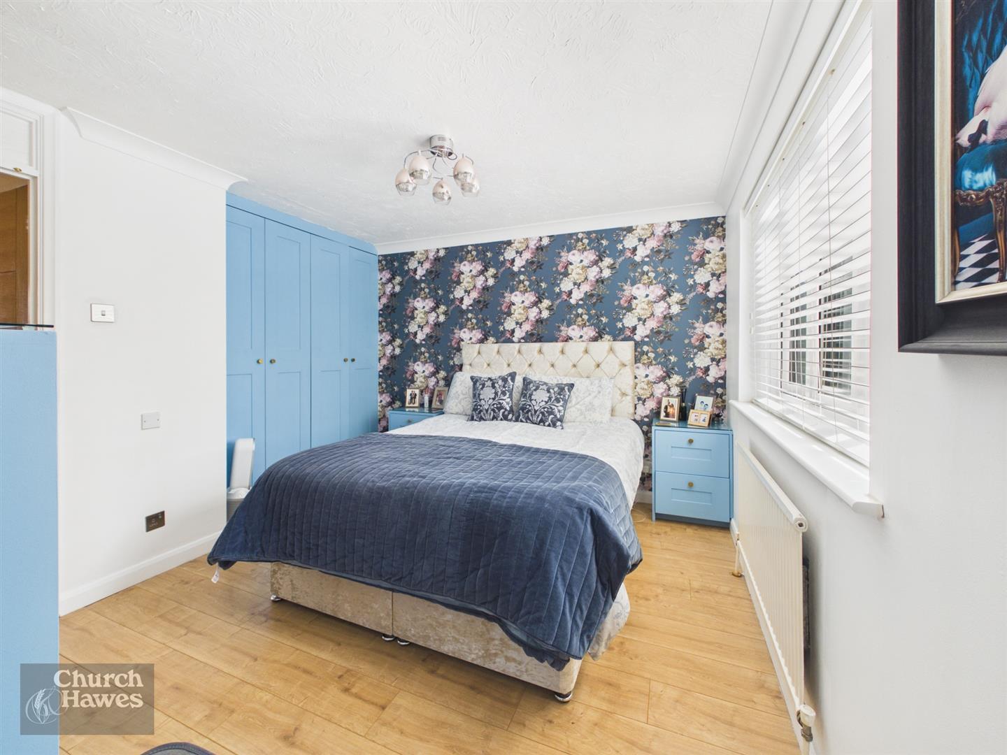 Property Image 3ba1e722-1ba0-4c59-b5aa-7dd8644ef003