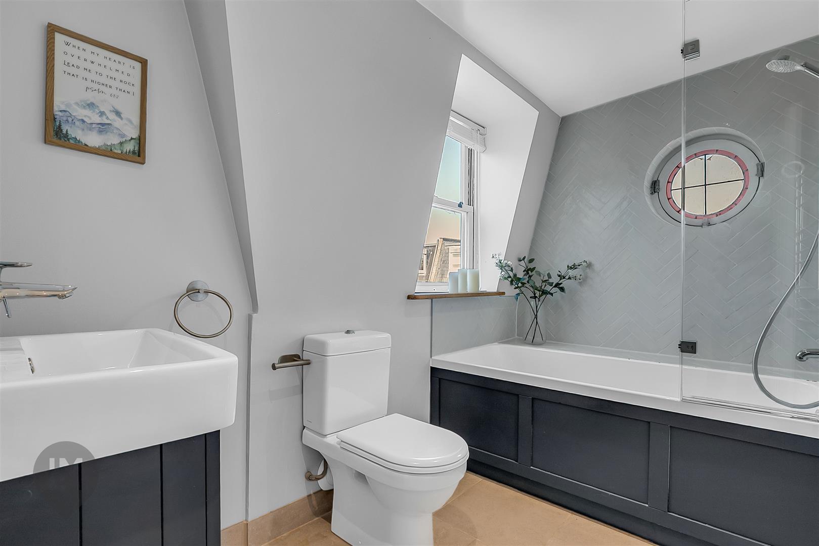 Property Image 3ba41eb8-91d5-4941-bc1b-1022e36ad81b