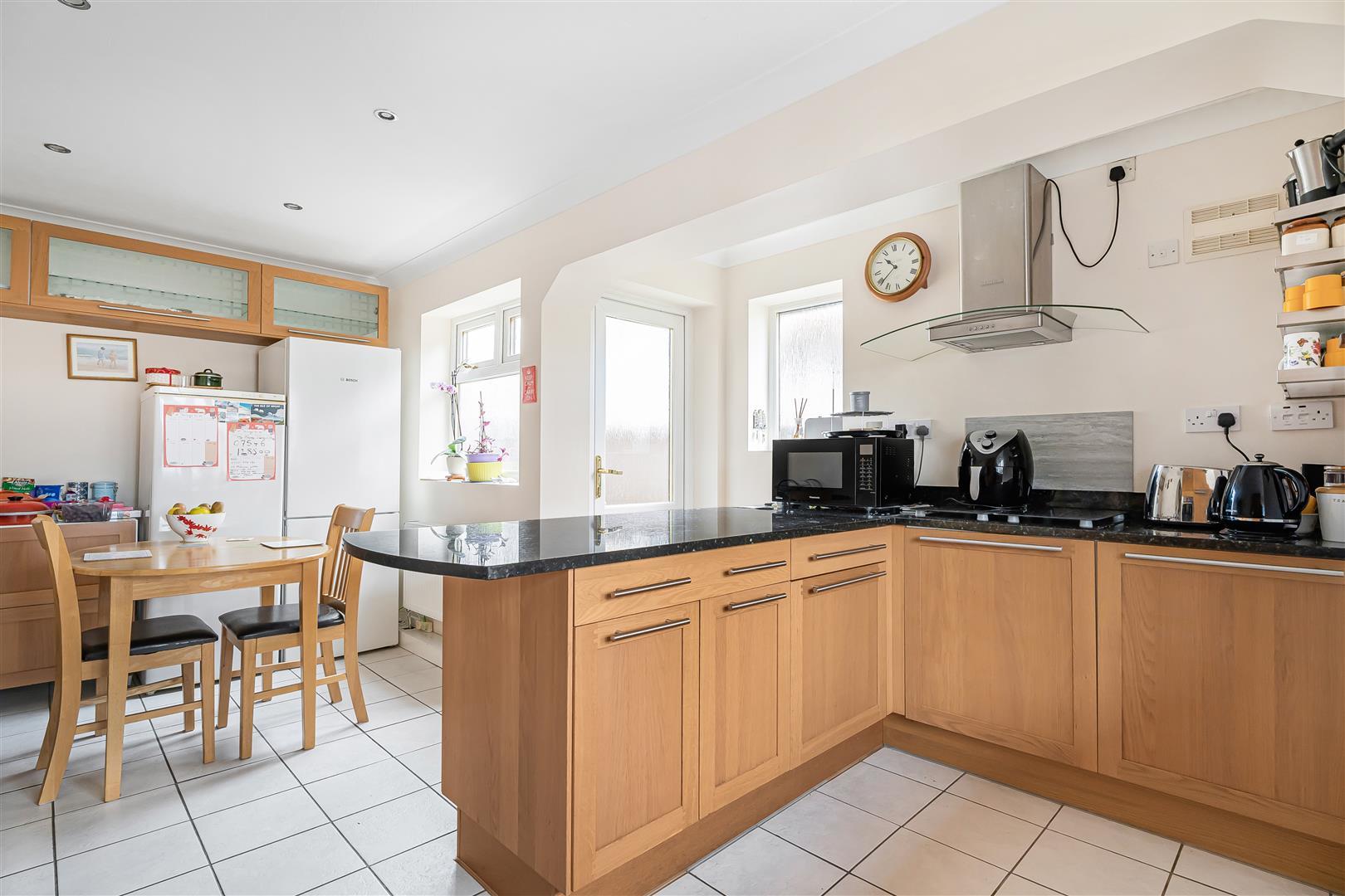 Property Image 3ba44eb0-a51b-4bec-a610-289d0fd96847