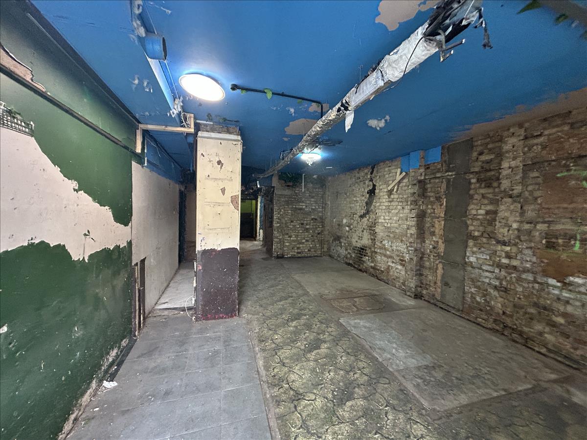 Property Image 3ba7a61b-8326-47aa-bb77-6bbc725c8134