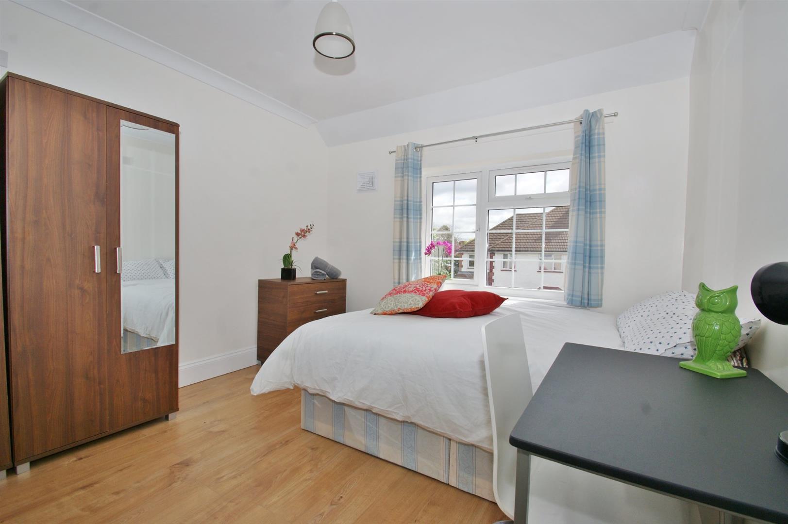 Property Image 3bb635f2-75d9-474e-beee-894eb302c92b