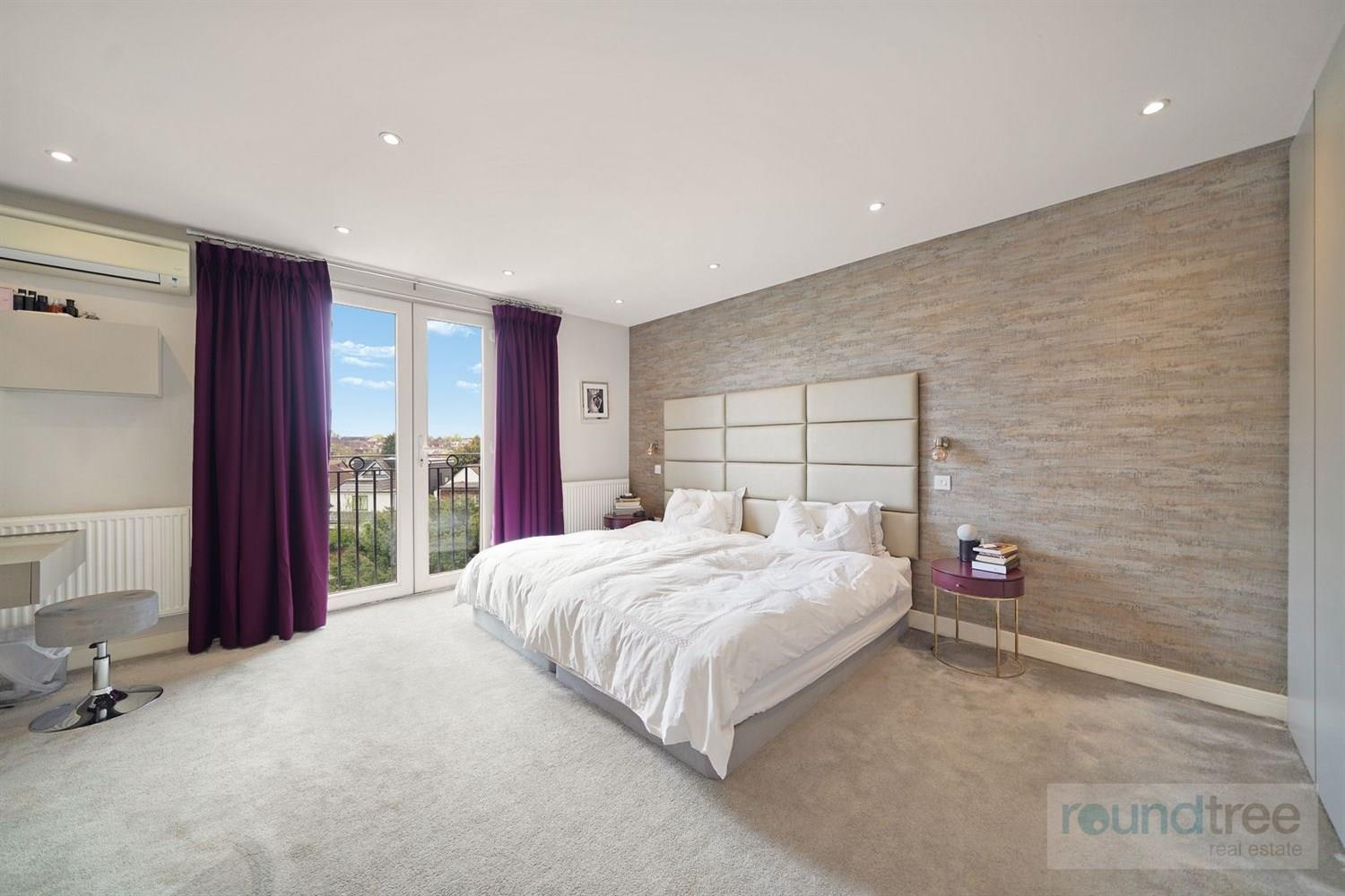 Property Image 3bc58aa5-c0c6-42ec-8565-5de386abf040