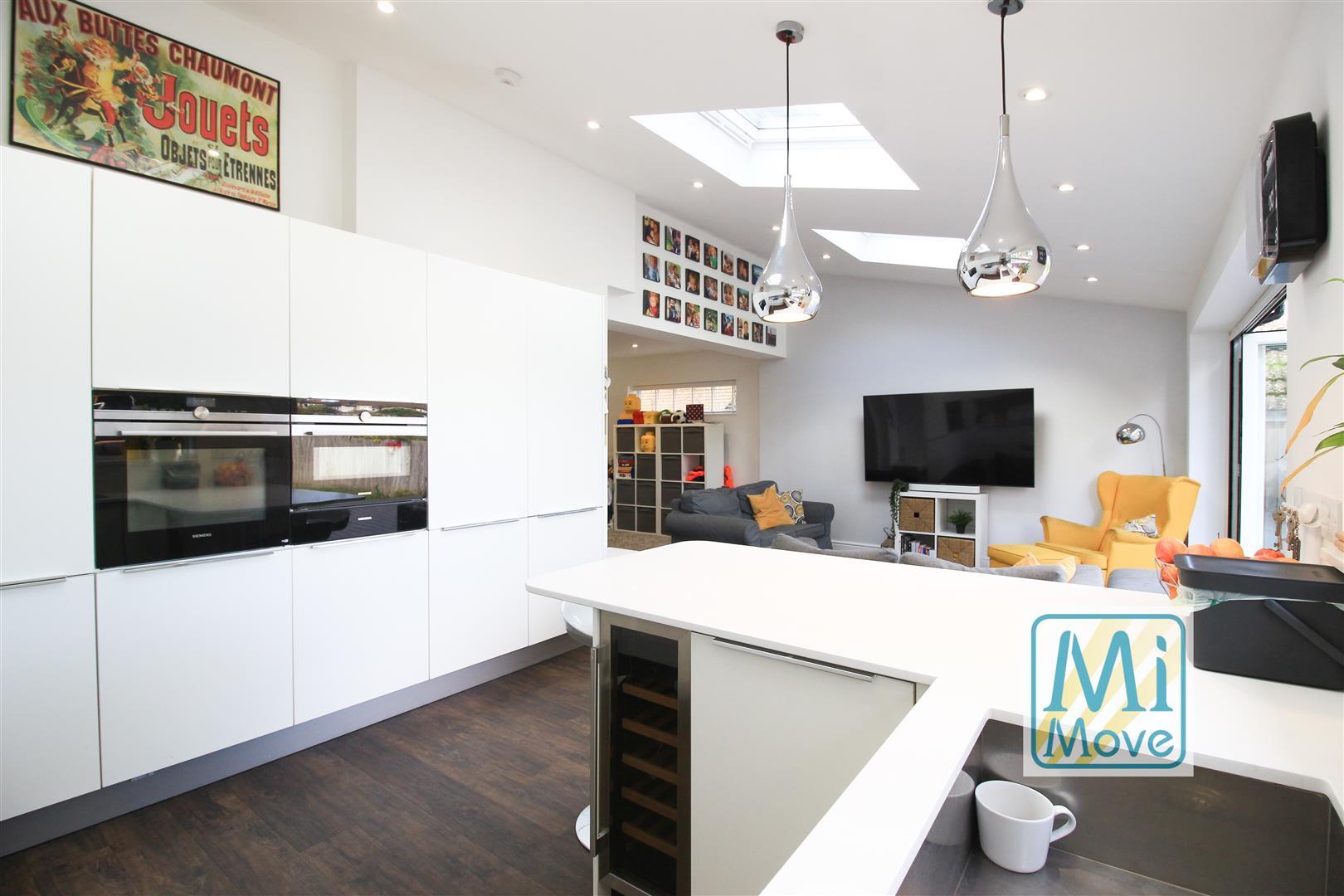 Property Image 3bcaebb3-f455-4805-8eb5-0054debcd2e6