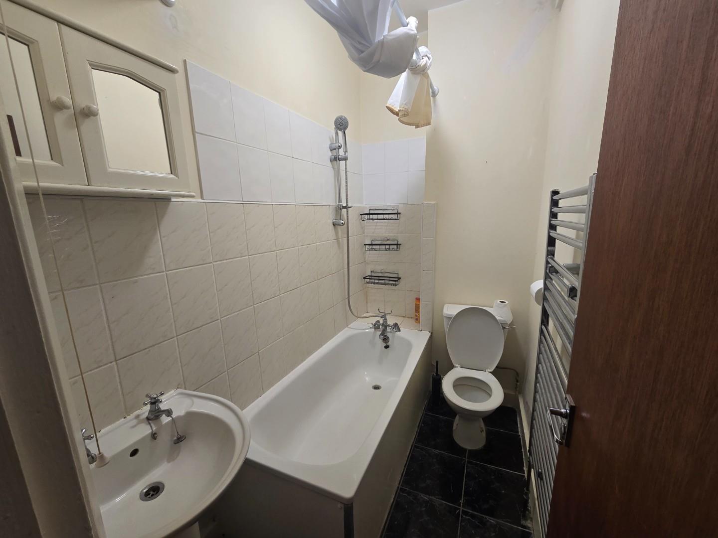Property Image 3bd45706-1b4a-46de-9250-77ee8585e238