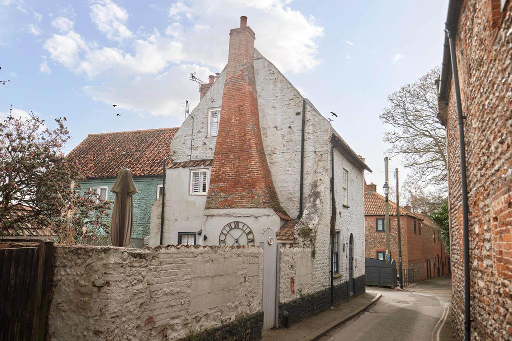 Property Image 3bd910c6-c016-45f1-8321-848be250abc5
