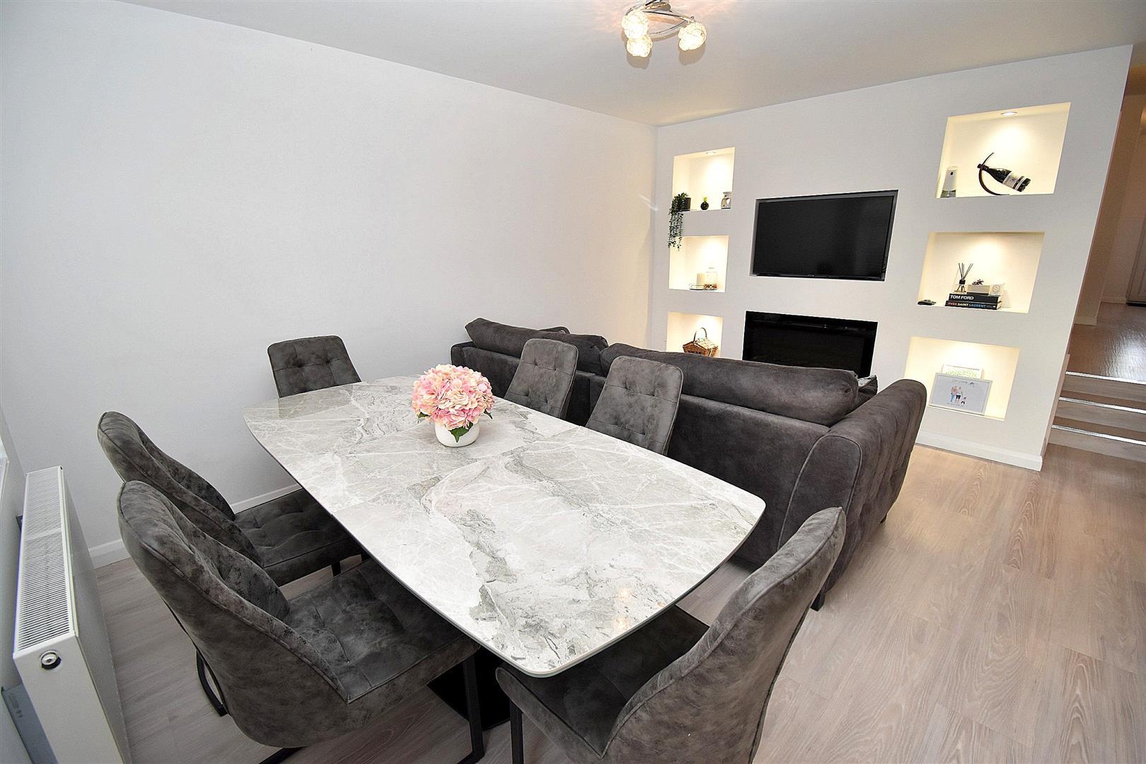 Property Image 3bdb375a-6e6d-4e75-9c4f-893dd65784fa
