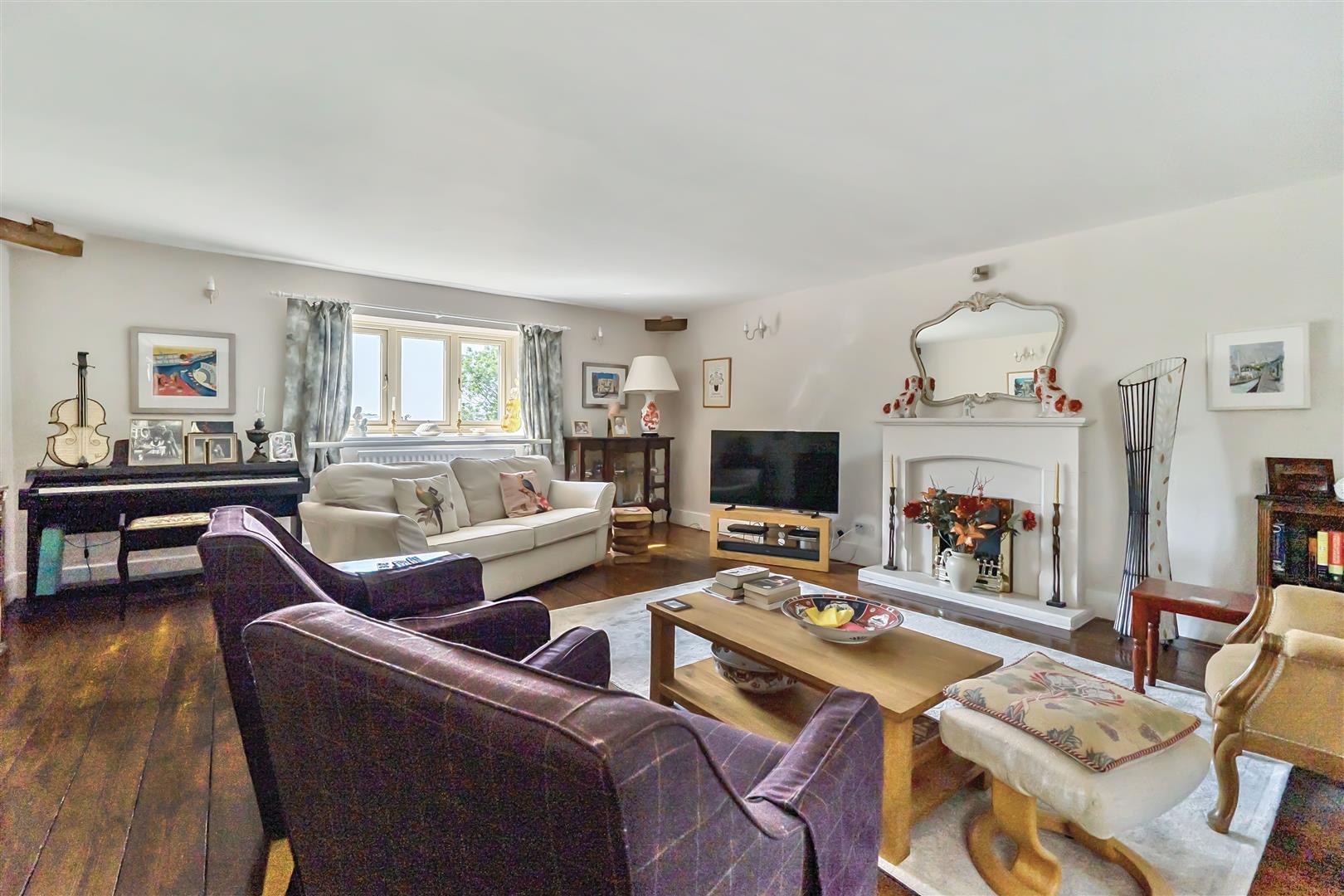 Property Image 3bf0e7c0-7595-49d1-b559-5dc86b8d3932