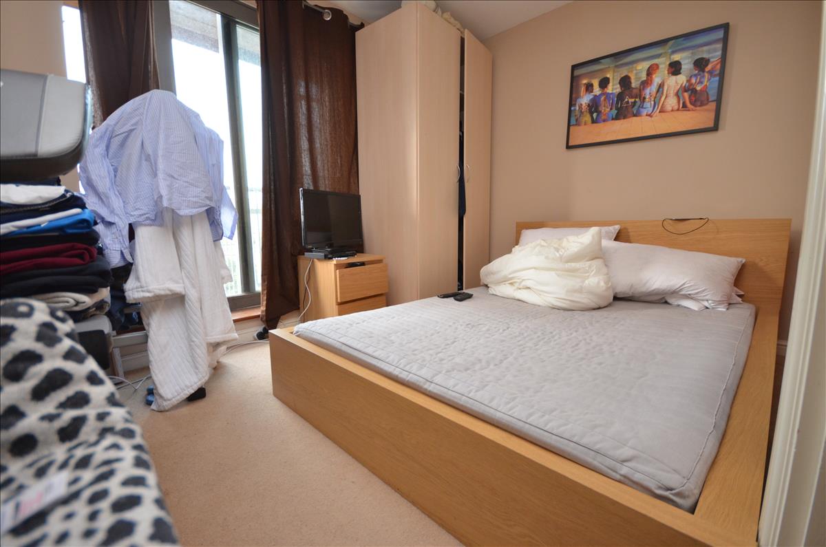 Property Image 3bf71b7c-06db-458a-8d8d-e70d75873575