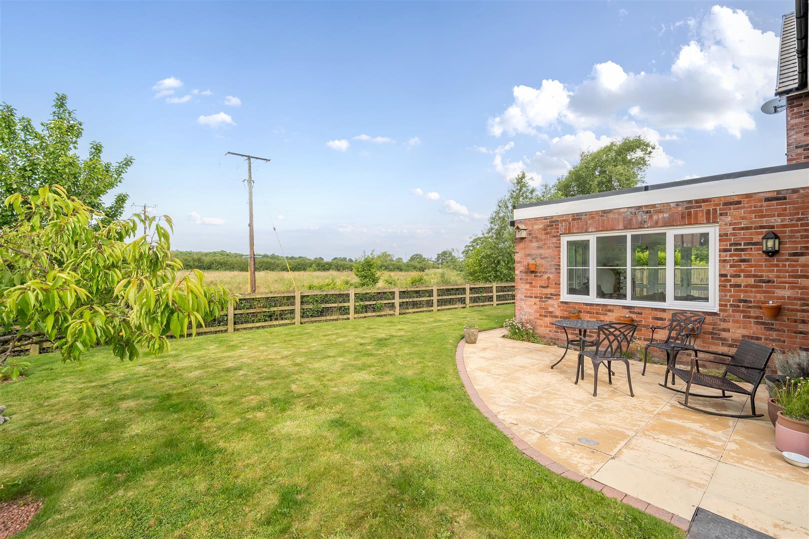 Property Image 3bf7f49d-44d9-43ee-91cb-cbb0dc9ccc15