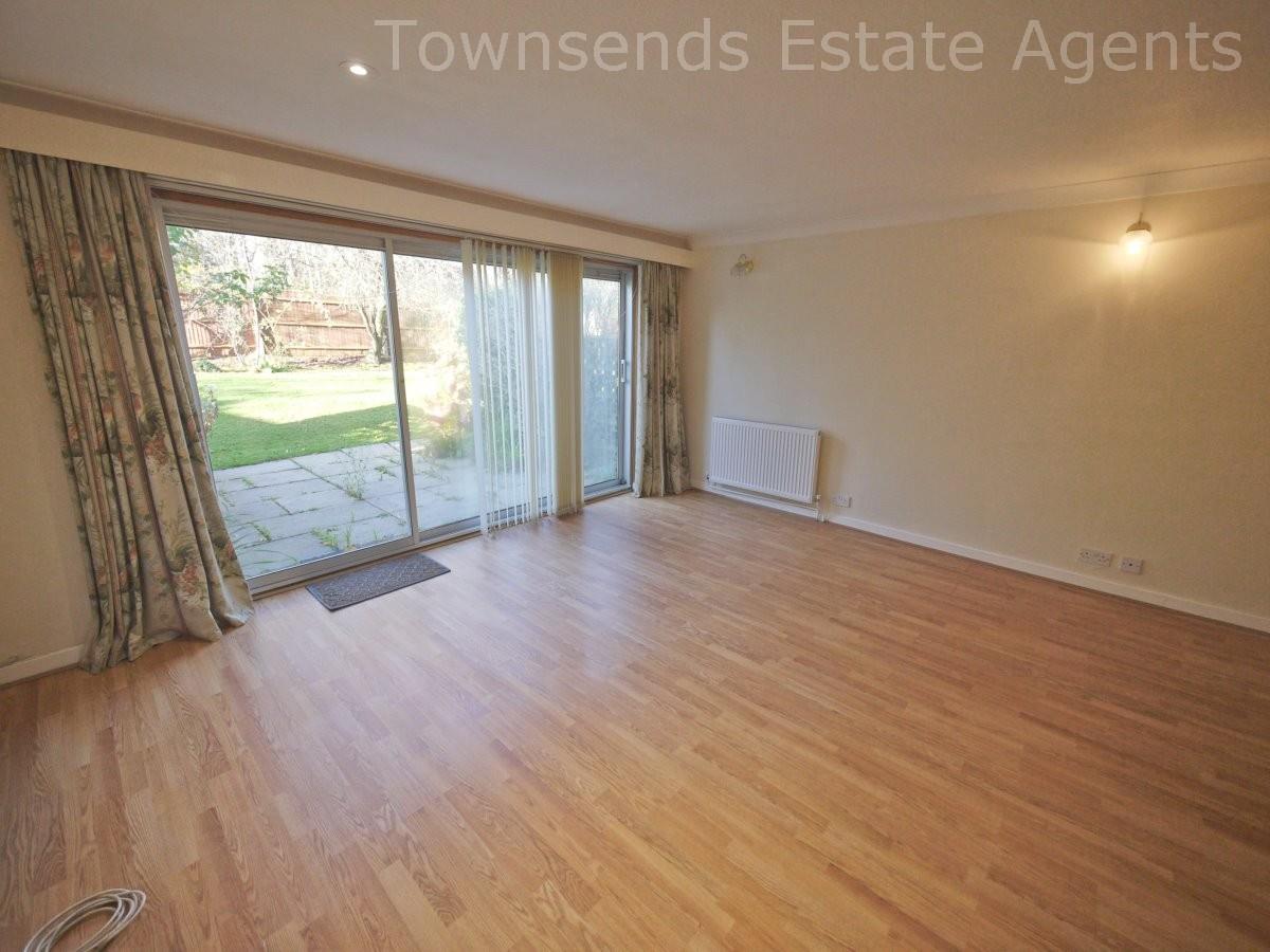 Property Image 3bfa6d35-30c4-4fd6-96d8-a3b126b8ef30