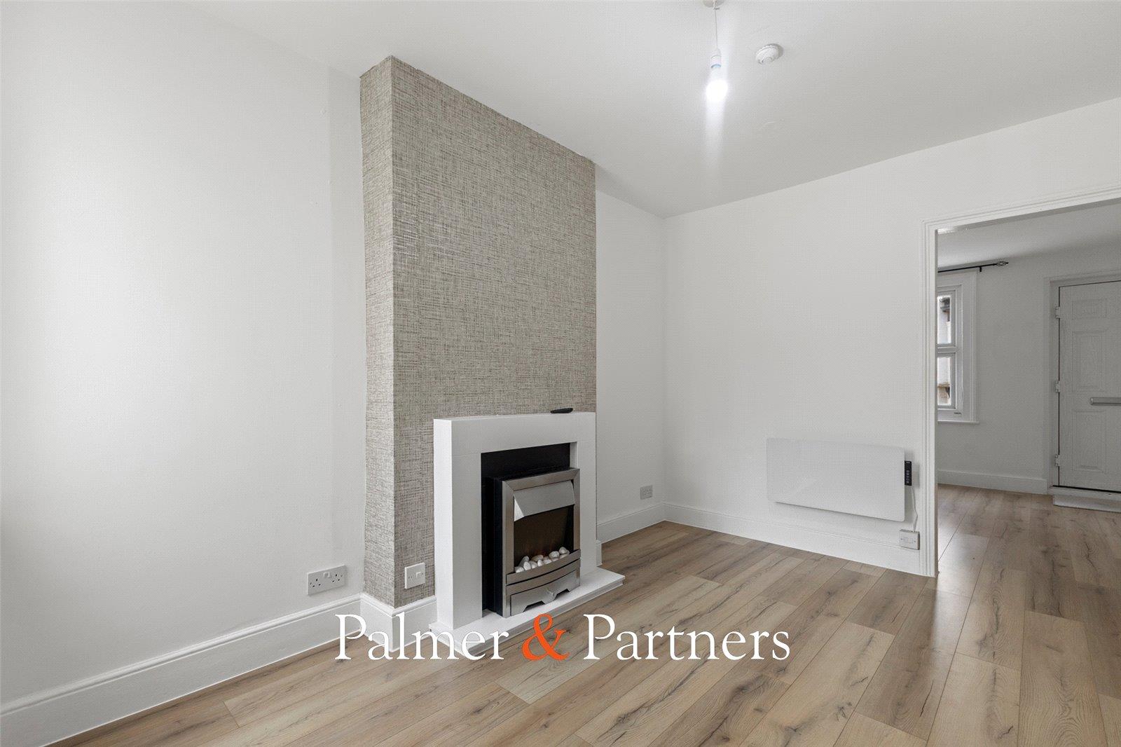Property Image 3c062f48-10f3-4832-a90d-7e4780878d1f