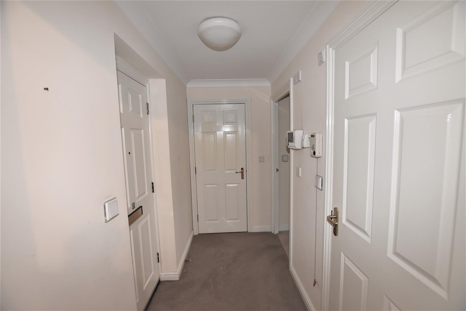 Property Image 3c33c258-18c2-46de-96d5-9e171860ec8f