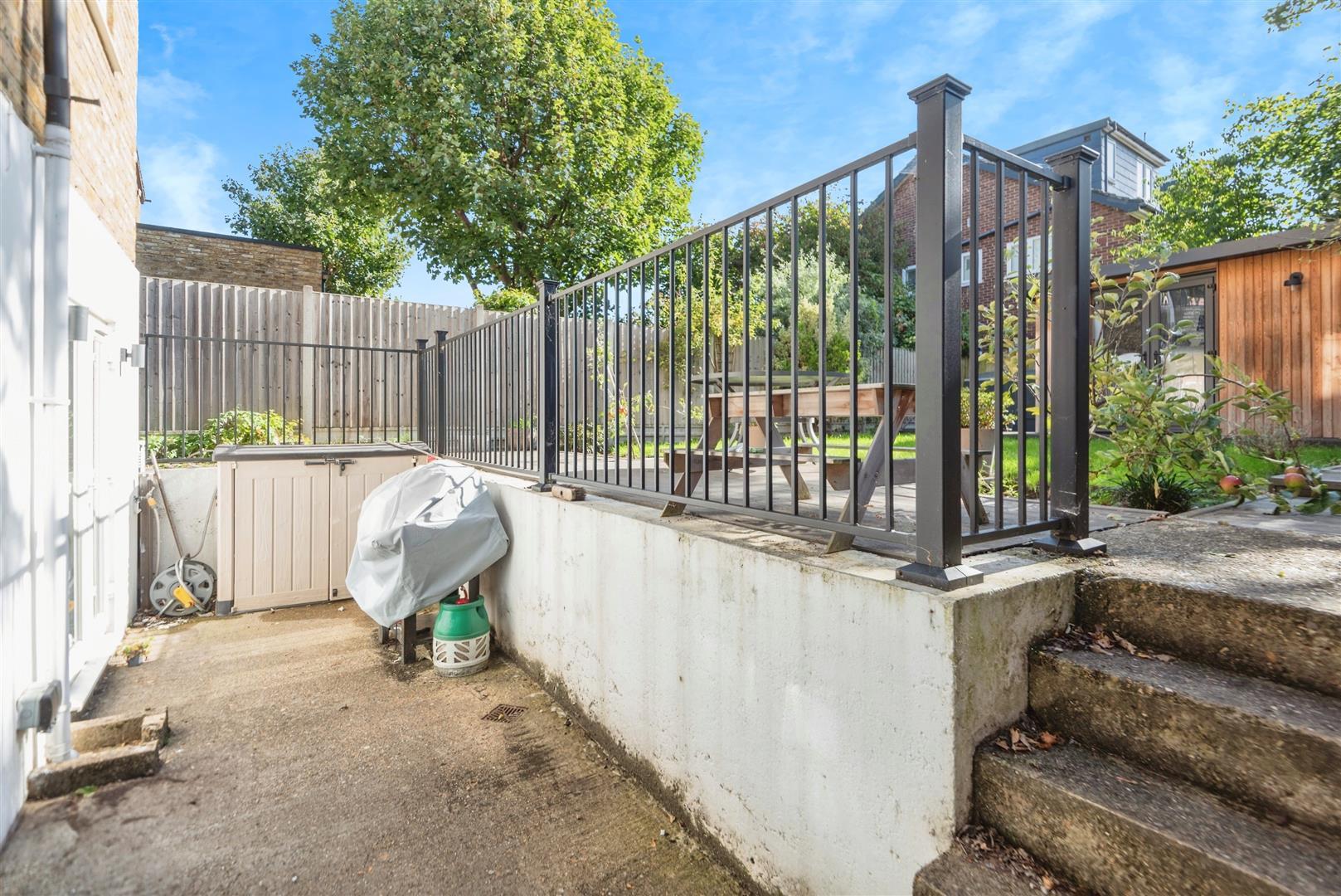 Property Image 3c38e24e-5aa5-4444-8397-b62c35ad5c71
