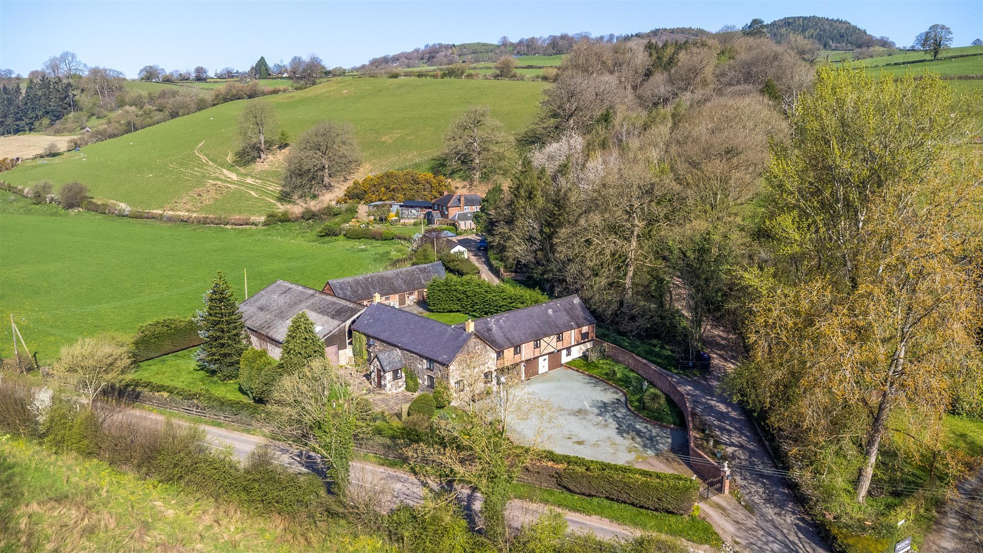 Property Image 3c417236-d032-45f9-ac68-d067cfbf22e8