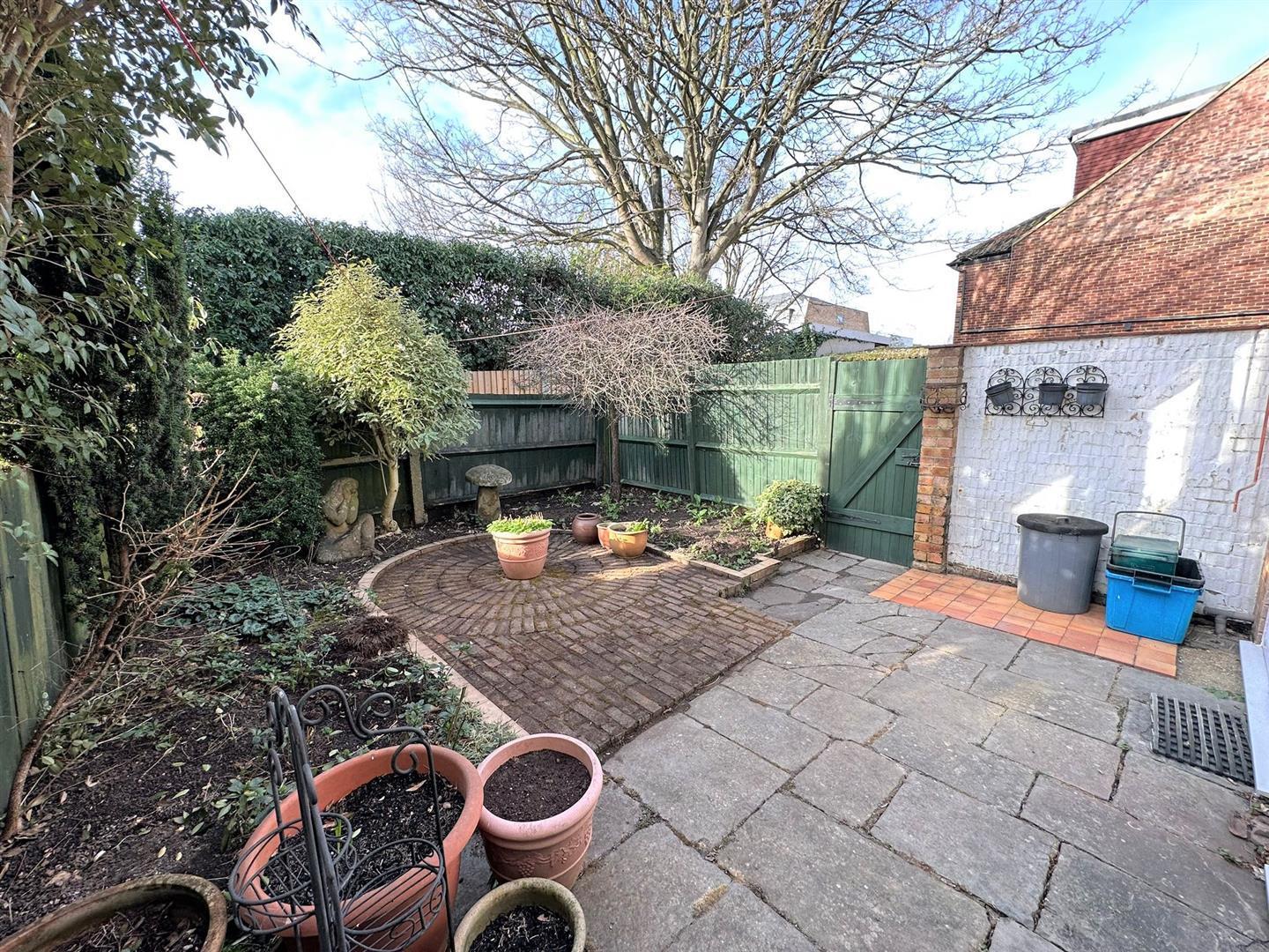 Property Image 3c4f8996-4cf0-4b82-9ec0-3d56a239a483