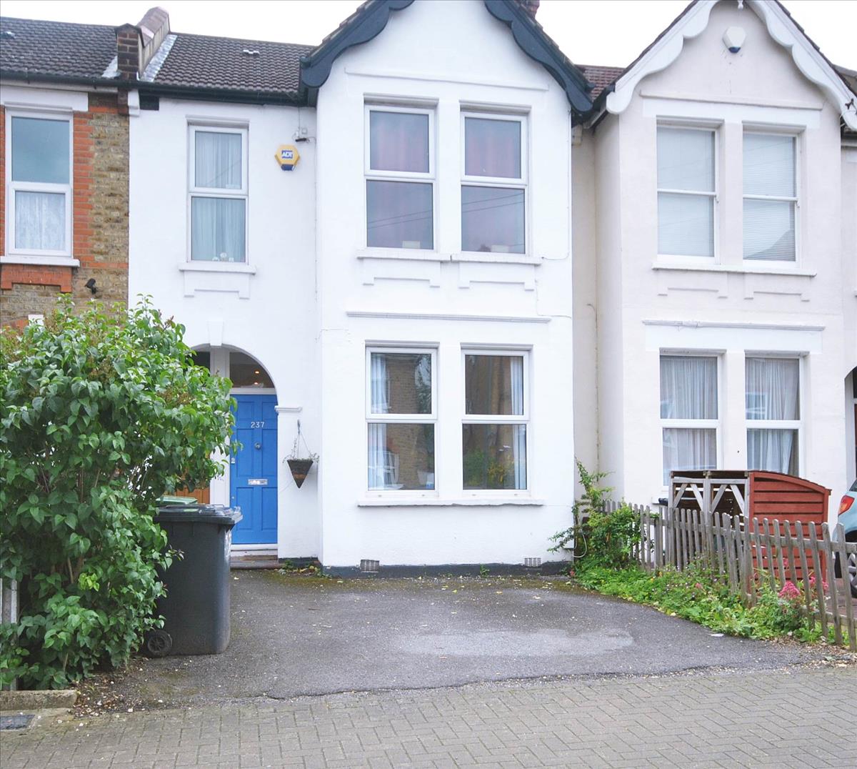 Property Image 3c59bb47-48df-41f3-b211-731f2e24483c
