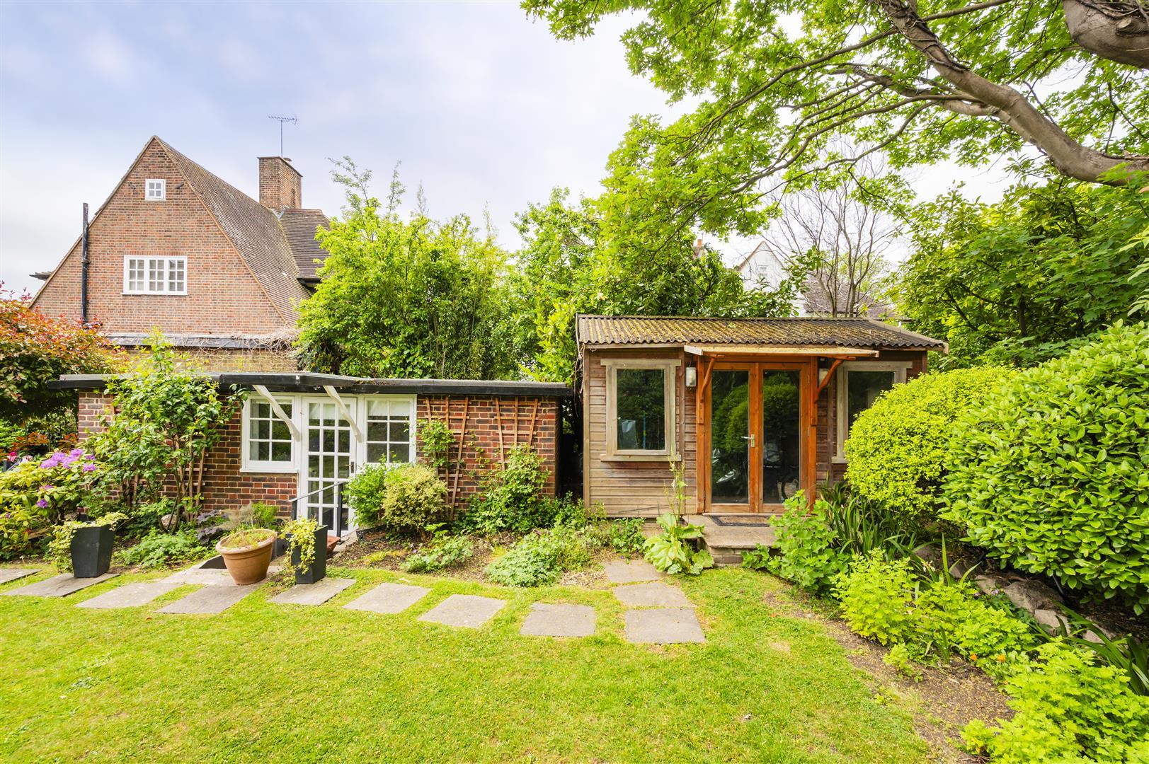 Property Image 3c5c1d7d-4b33-476b-8515-1c0424fa57cf