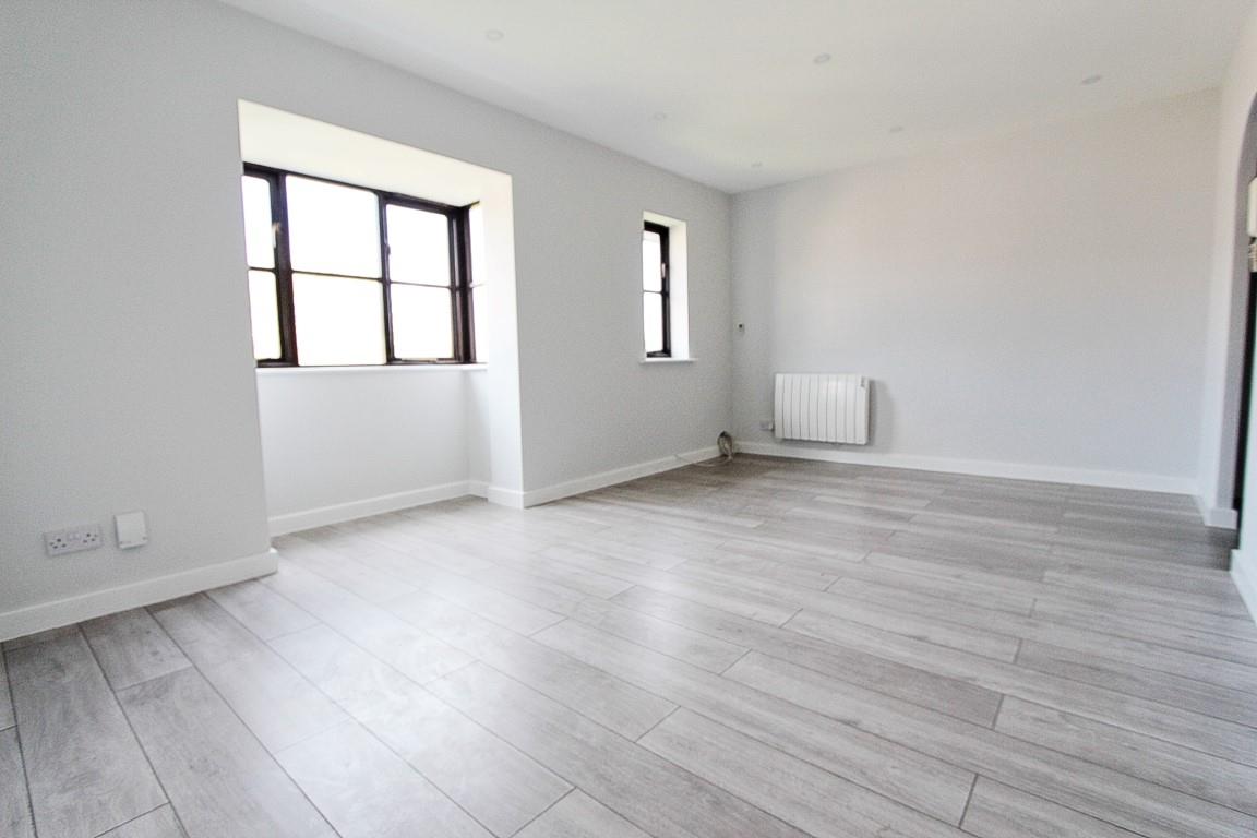 Property Image 3c69d7af-741f-4a90-af69-40dff9ed81ff