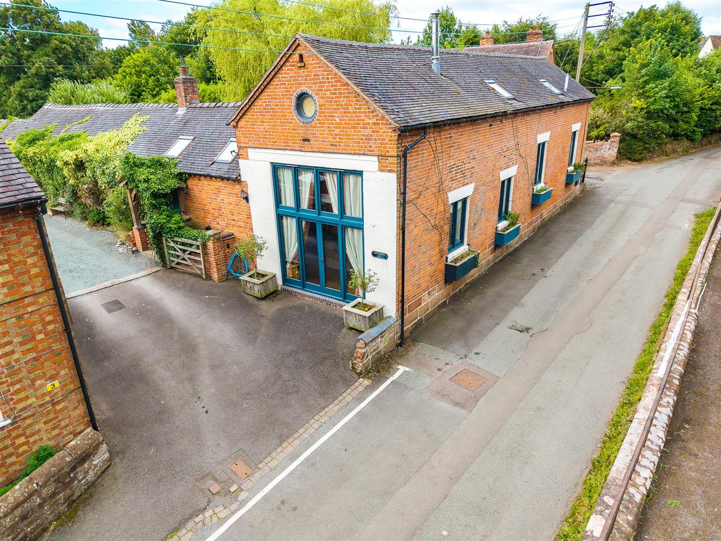 Property Image 3c9fa827-17d7-4017-ba5c-fc06ccc1183a