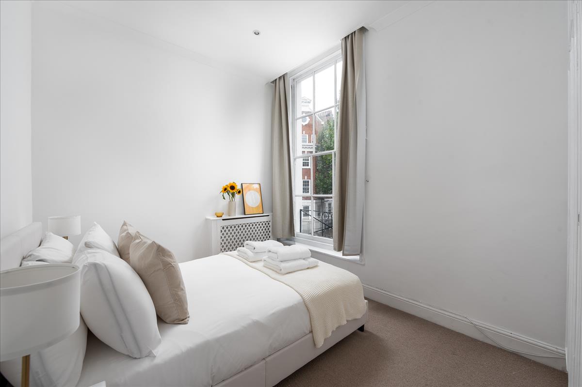 Property Image 3caadf3b-bf52-40c7-a08e-0f3152984b0b