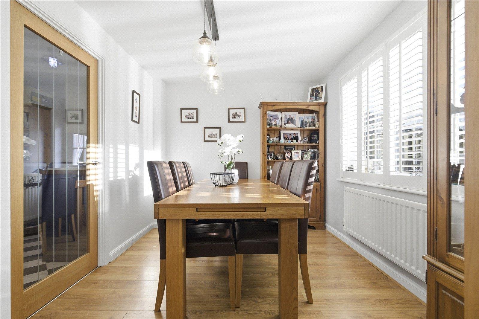 Property Image 3ce54638-513e-4090-8223-be96d4110e4d