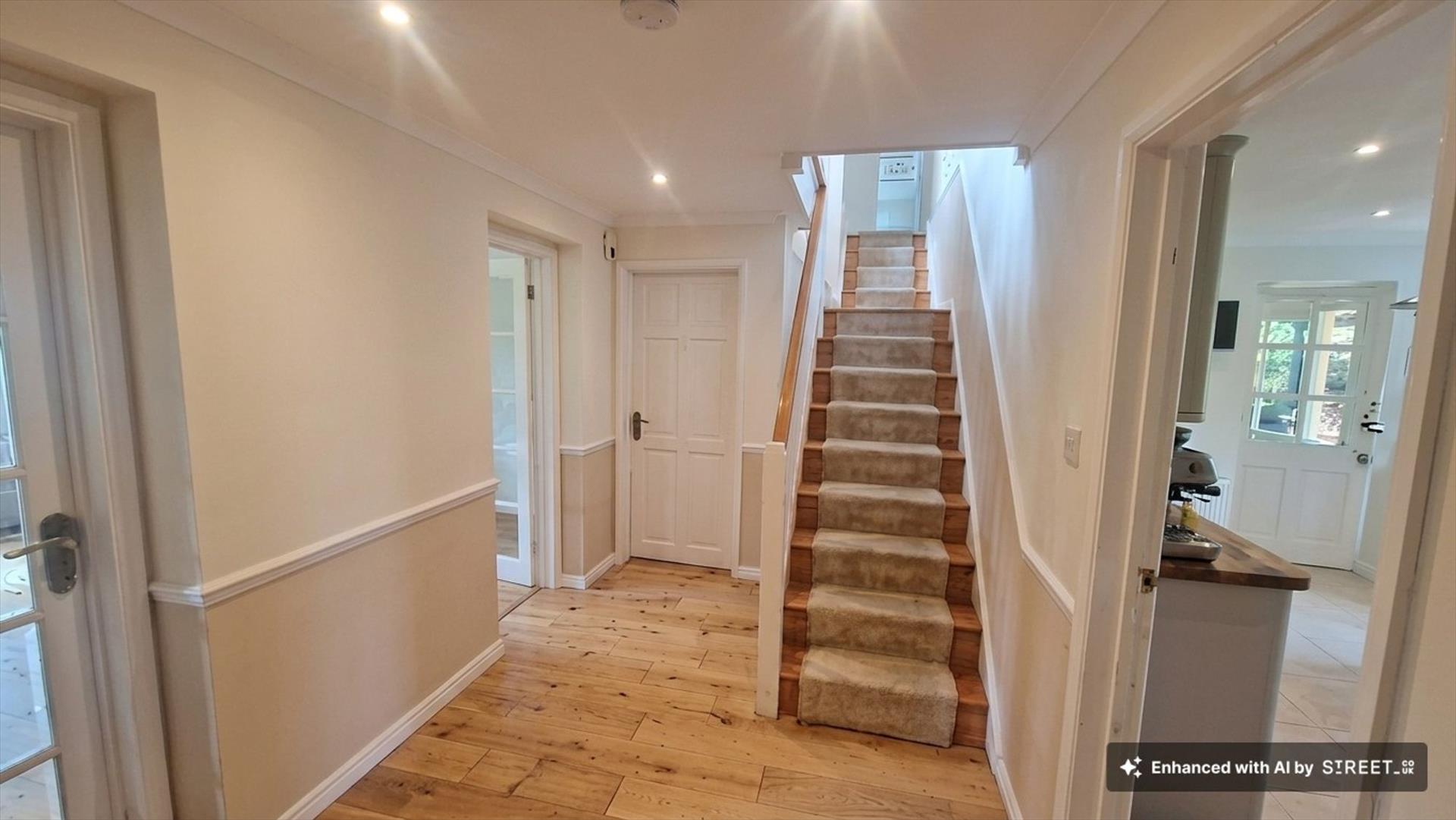 Property Image 3ce66655-b7b4-4966-8e8f-543fa945aaff
