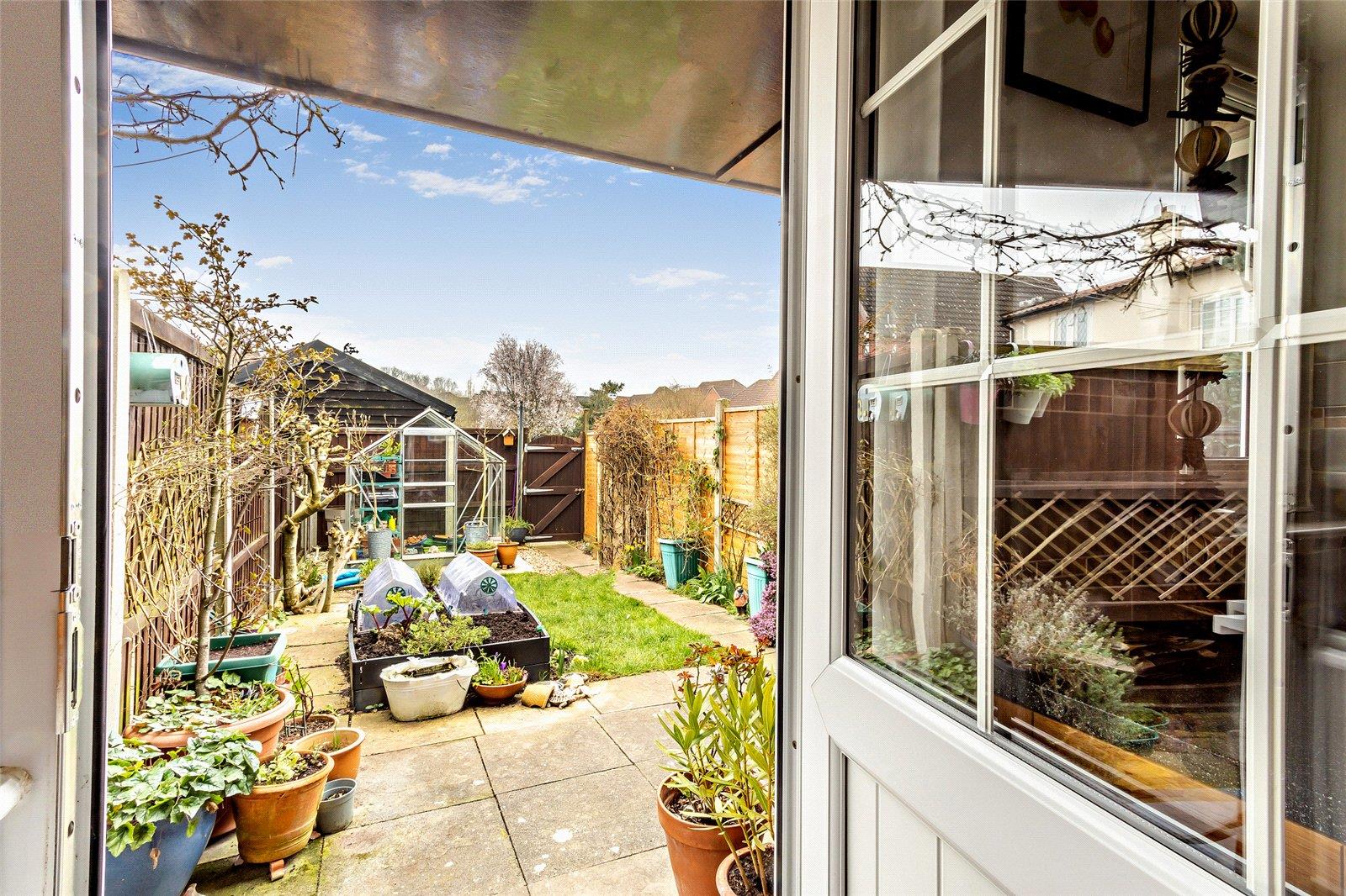 Property Image 3ce6ab04-50d0-4f6d-9142-d44c5a3df582