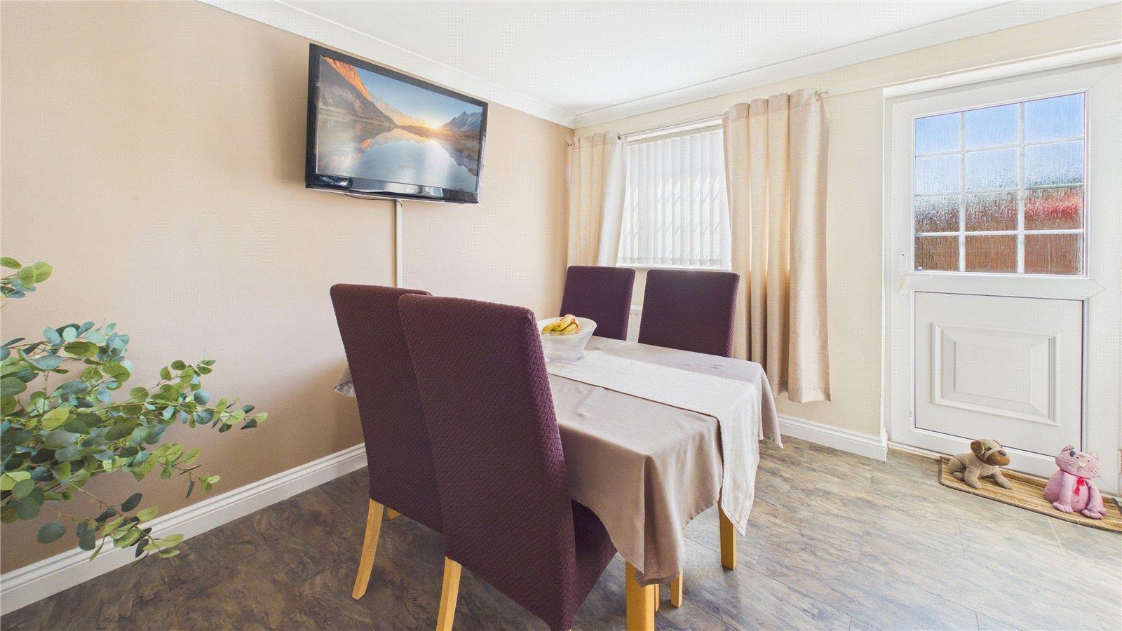 Property Image 3ce72b8a-4352-445a-be3b-85db7eea503d