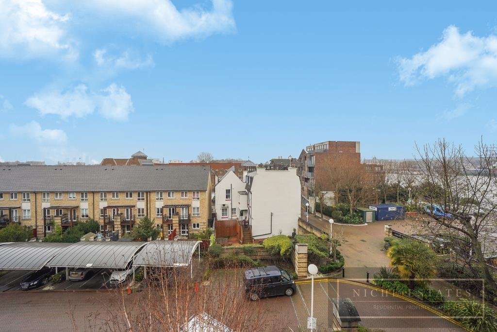 Property Image 3ce9f29d-a9e3-430b-ab4e-f6ddfeb92f3b