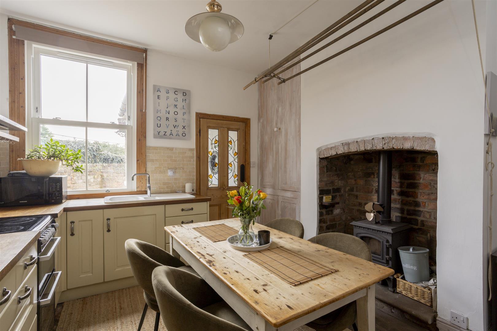Property Image 3cee0e23-403e-4581-b9d5-5dbdf47ce6ed