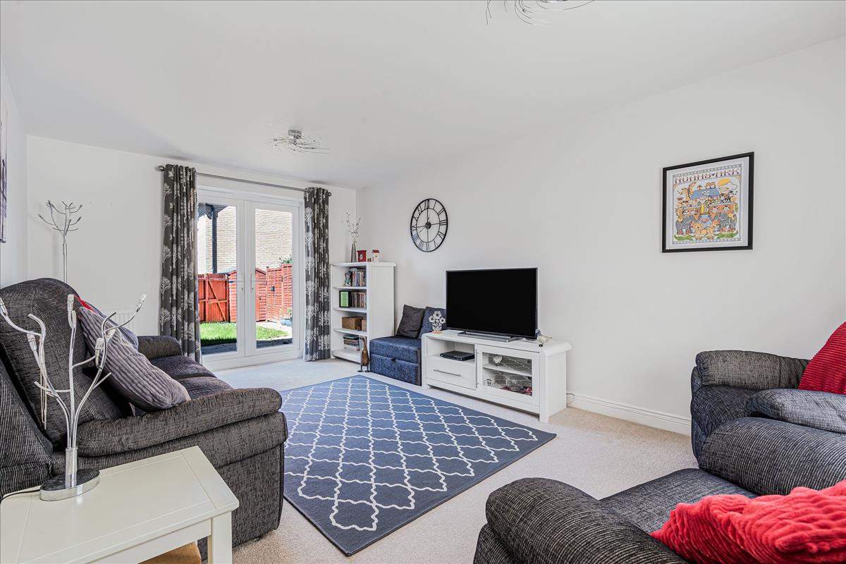 Property Image 3cfc82f2-06b8-42db-8e9a-6b56158a665d