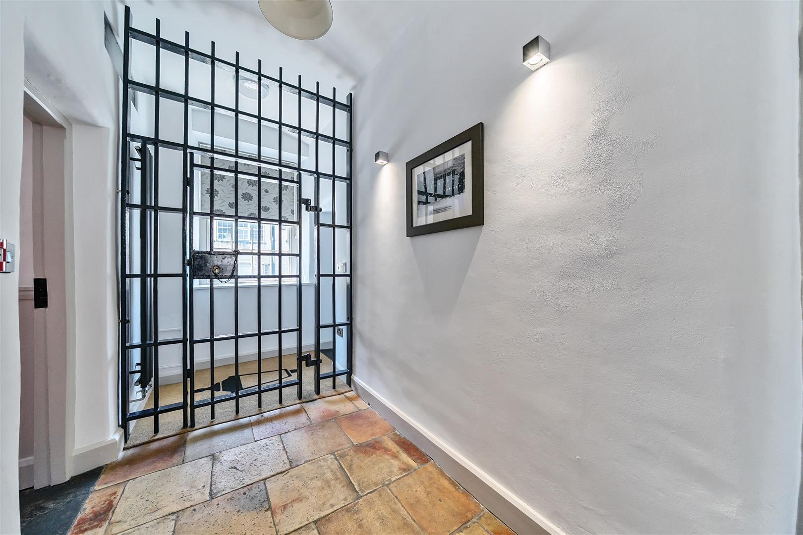 Property Image 3d0684ab-4c6d-45f7-a897-a16d7fec7df9
