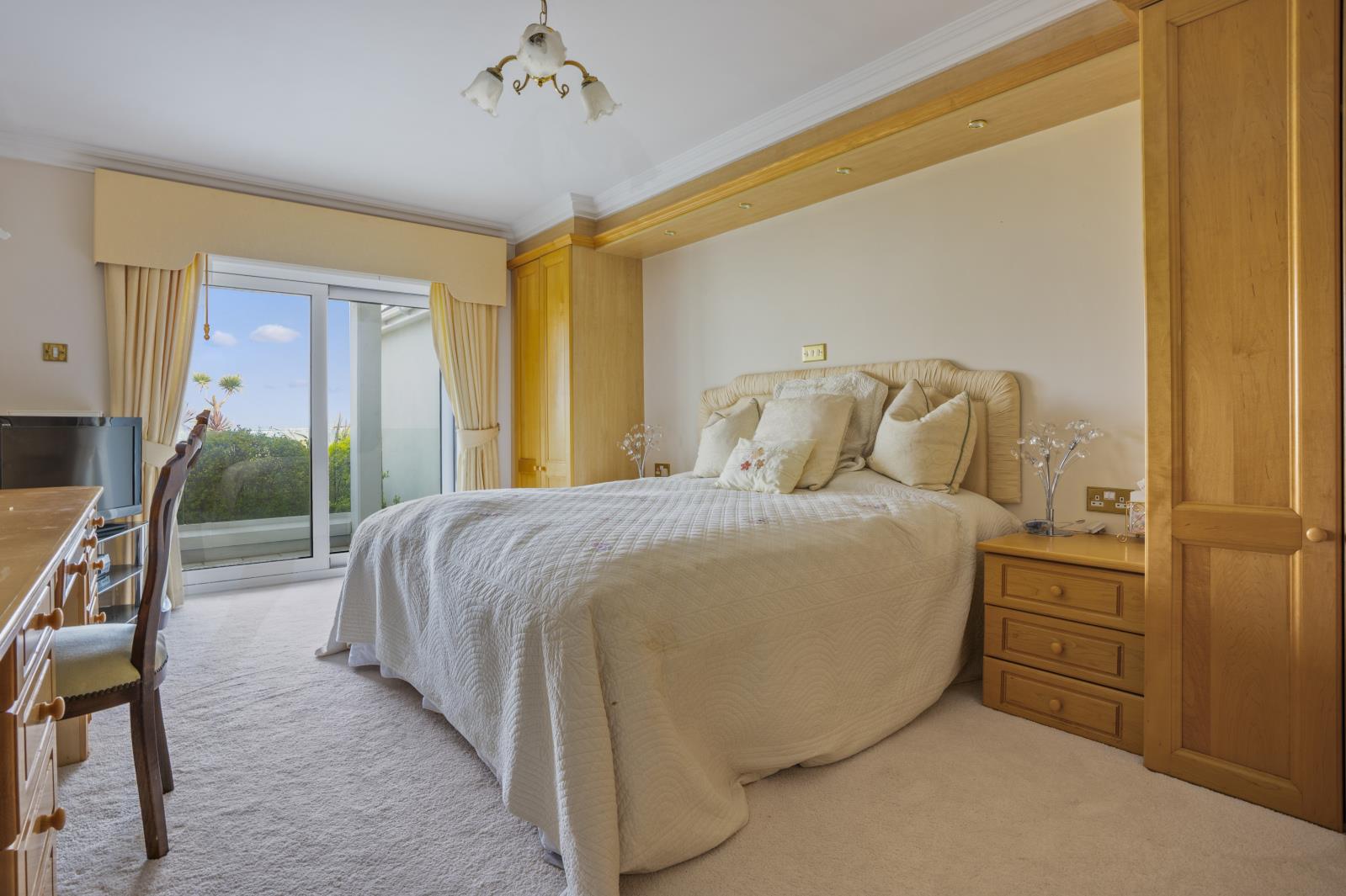 Property Image 3d25a009-4d57-4b87-85eb-07873c6a9424