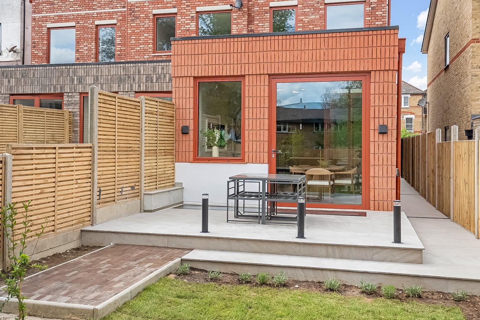 Property Image 3d3677a6-4c8d-4182-8776-572da9376215