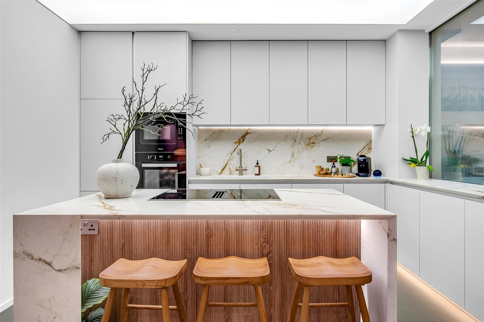 Property Image 3d3dea74-8df1-44f2-a2c2-857a2a229674